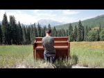 Street Piano in the Colorado Rockies <span class="titlered">[Piano Around the World]</span>