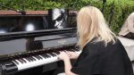 Famous pianist amazes people at the street! [Street Piano Videos]