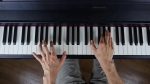 Démo piano : Human Legacy [Unpianiste]