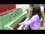 Amazing Girl playing Haydn on the street [Street Piano Videos]